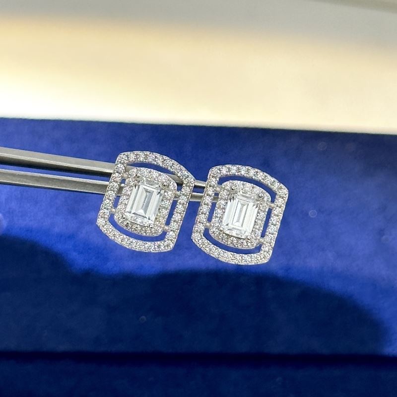 Harry Winston Earrings